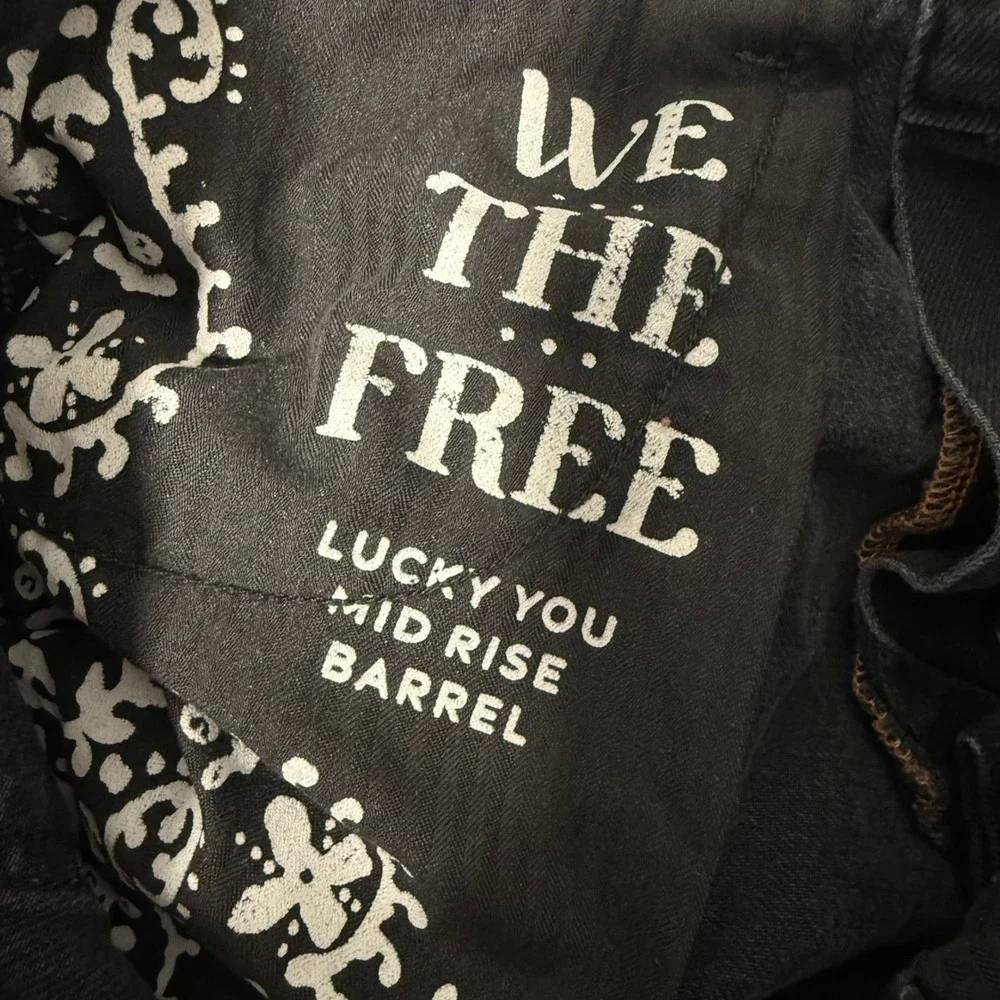 Free People We The Free Lucky You Barrel Jeans 29 Black Mid Rise Button Fly - Picture 8 of 9